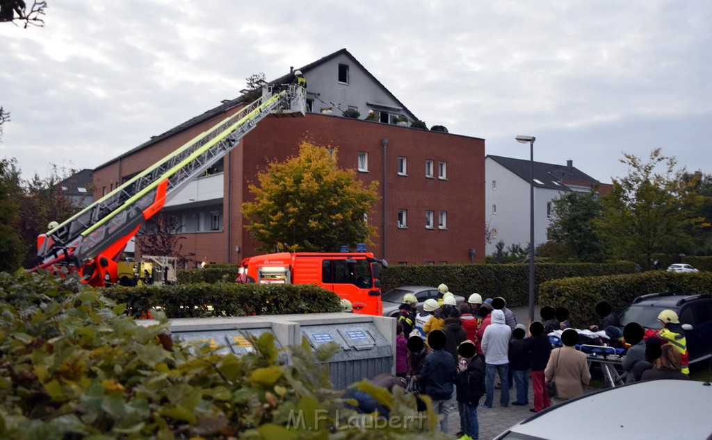 Feuer 2 Y Koeln Suerth Elisabeth Selbertstr P041.JPG - Miklos Laubert